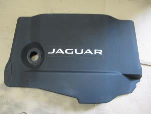 Gebruikte Afdekplaat motor Jaguar XJ (X351) 3.0 D V6 24V Prijs € 30,25 Inclusief btw aangeboden door Garage Callant