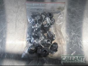 Gebruikte Wielmoer Kia Venga 1.4 CRDi 16V Prijs € 18,15 Inclusief btw aangeboden door Garage Callant