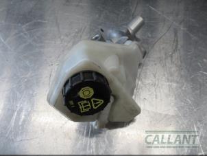 Gebruikte Hoofdremcilinder Landrover Range Rover Evoque (LVJ/LVS) Prijs € 60,50 Inclusief btw aangeboden door Garage Callant