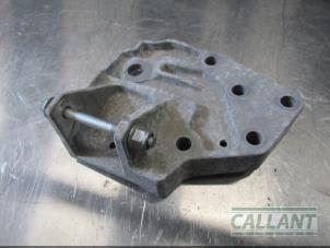 Gebruikte Motorsteun Landrover Range Rover Evoque (LVJ/LVS) Prijs € 30,25 Inclusief btw aangeboden door Garage Callant