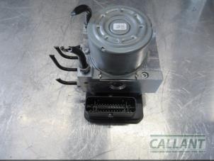 Gebruikte ABS Pomp Landrover Range Rover Evoque (LVJ/LVS) Prijs € 181,50 Inclusief btw aangeboden door Garage Callant