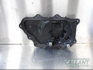 Gebruikte Portierbeschermers 4deurs links-voor Jaguar XE 2.0 D E-Performance 16V Prijs € 24,20 Inclusief btw aangeboden door Garage Callant