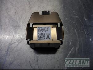 Gebruikte Regensensor Jaguar XE 2.0 D E-Performance 16V Prijs € 60,50 Inclusief btw aangeboden door Garage Callant