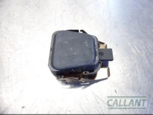 Gebruikte Regensensor Landrover Range Rover Velar (LY) 3.0 D300 AWD Prijs € 60,50 Inclusief btw aangeboden door Garage Callant