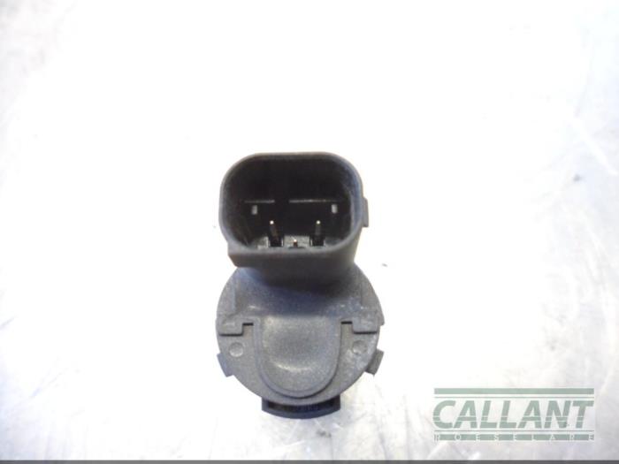 PDC Sensor van een Jaguar S-type (X200) 2.7 TD 24V Euro IV 2006