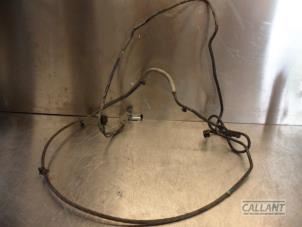 Gebruikte Leiding (diversen) Peugeot 2008 (CU) 1.6 BlueHDi 115 16V Prijs € 30,25 Inclusief btw aangeboden door Garage Callant