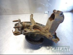 Gebruikte Fusee links-voor Audi A3 Sportback (8PA) 2.0 TDI 16V Prijs € 60,50 Inclusief btw aangeboden door Garage Callant