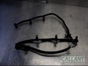 Gebruikte Brandstof retourleiding Landrover Range Rover Sport (LS) 3.0 S TDV6 Prijs € 30,25 Inclusief btw aangeboden door Garage Callant