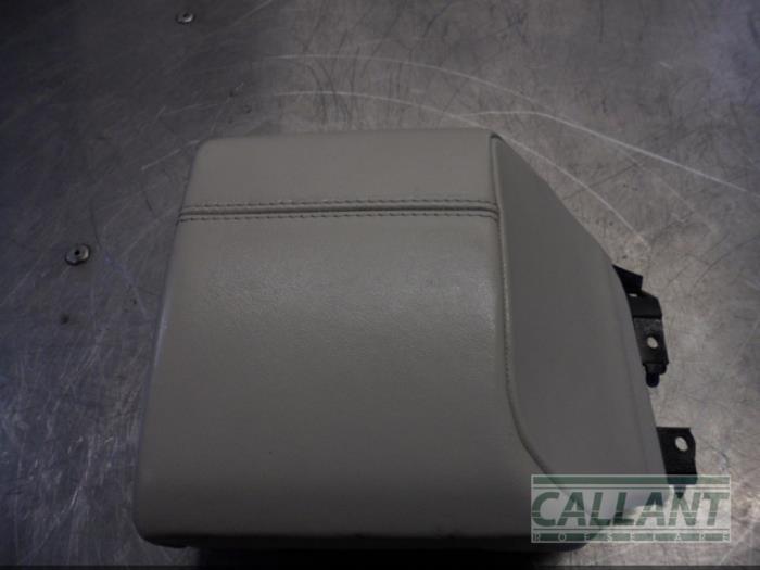 Gebruikte Dashboard deel Landrover Range Rover Velar (LY) 2.0 16V P250 AWD Prijs € 48,40 Inclusief btw aangeboden door Garage Callant