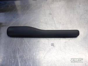 Gebruikte Armsteun Landrover Range Rover IV (LG) 3.0 TDV6 24V Prijs € 60,50 Inclusief btw aangeboden door Garage Callant