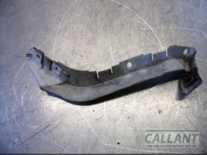 Gebruikte Bumpersteun rechts-achter Landrover Range Rover Evoque (LVJ/LVS) 2.0 D 180 16V 5-drs. Prijs € 12,10 Inclusief btw aangeboden door Garage Callant