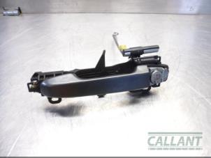 Gebruikte Deurgreep 4Deurs links-voor Toyota Yaris III (P13) 1.5 16V Dual VVT-iE Prijs € 30,25 Inclusief btw aangeboden door Garage Callant