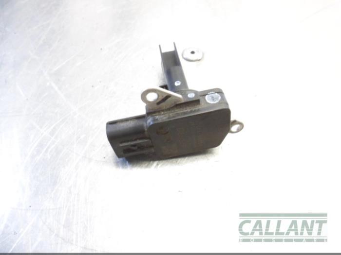 Gebruikte Luchtmassameter Toyota Yaris III (P13) 1.5 16V Dual VVT-iE Prijs € 30,25 Inclusief btw aangeboden door Garage Callant