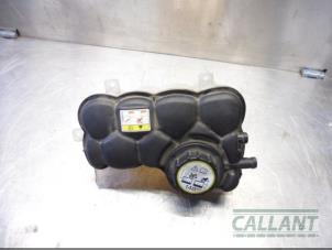 Gebruikte Expansievat Jaguar XF Sportbrake 2.0d 163 E-Performance 16V Prijs € 30,25 Inclusief btw aangeboden door Garage Callant