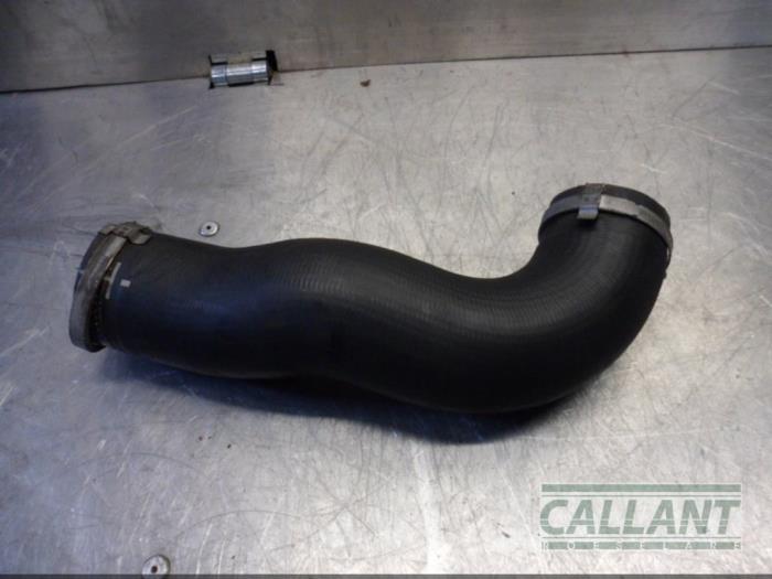 Gebruikte Intercooler Slang Jaguar XF (CC9) 2.7 D V6 24V Prijs € 30,25 Inclusief btw aangeboden door Garage Callant
