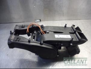 Gebruikte Blower Jaguar XF Sportbrake 3.0 S V6 D 24V Prijs € 151,25 Inclusief btw aangeboden door Garage Callant