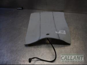 Gebruikte Stoelverwarmings module Landrover Range Rover Evoque (LVJ/LVS) Prijs € 60,50 Inclusief btw aangeboden door Garage Callant