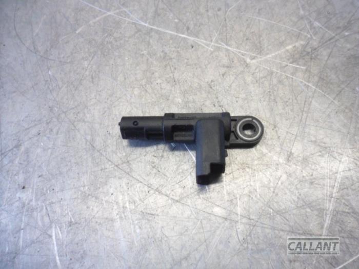 Gebruikte Sensor Nokkenas Peugeot 5008 II (M4/MC/MJ/MR) 2.0 BlueHDi 150 16V Prijs € 18,15 Inclusief btw aangeboden door Garage Callant