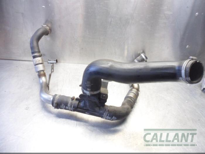 Gebruikte Intercooler Buis Jaguar XF (CC9) 2.7 D V6 24V Prijs € 60,50 Inclusief btw aangeboden door Garage Callant