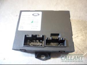 Gebruikte Module achterklep motor Landrover Range Rover Velar (LY) 2.0 16V P250 AWD Prijs € 60,50 Inclusief btw aangeboden door Garage Callant