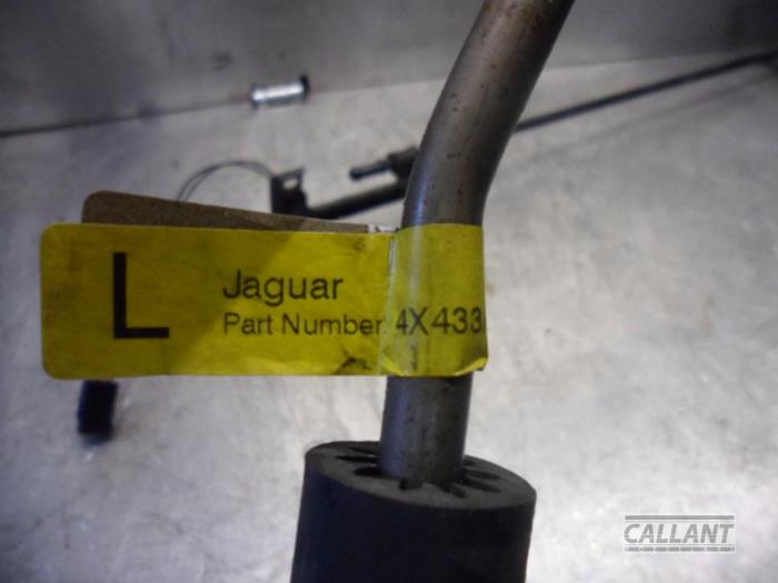 Stuurbekrachtiging Leiding van een Jaguar X-type 2.0 D 16V 2005