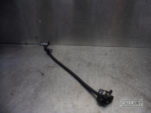 Gebruikte Temperatuursensor Motor Landrover Range Rover Sport (LS) 3.0 S TDV6 Prijs € 30,25 Inclusief btw aangeboden door Garage Callant