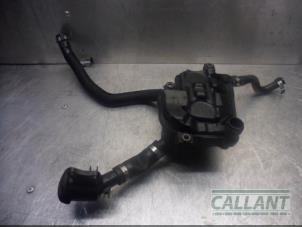 Gebruikte Carterventilatie Landrover Range Rover Evoque (LVJ/LVS) 2.2 TD4 16V 5-drs. Prijs € 60,50 Inclusief btw aangeboden door Garage Callant