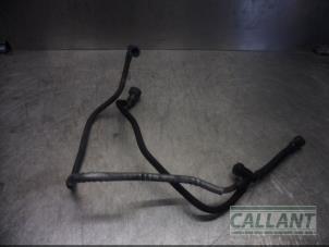 Gebruikte Brandstofleiding Landrover Range Rover Evoque (LVJ/LVS) 2.2 TD4 16V 5-drs. Prijs € 24,20 Inclusief btw aangeboden door Garage Callant