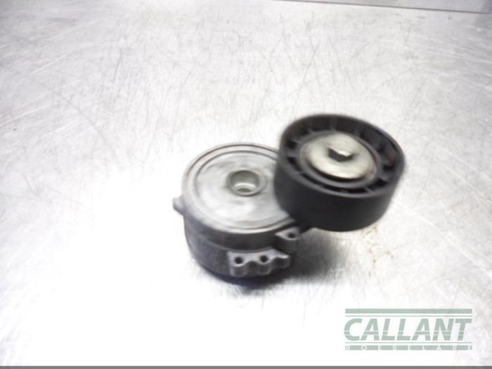 Gebruikte Spanner multiriem Landrover Range Rover Evoque (LVJ/LVS) 2.2 TD4 16V 5-drs. Prijs € 30,25 Inclusief btw aangeboden door Garage Callant