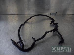 Gebruikte Brandstofleiding Jaguar XJ (X351) 3.0 D V6 24V Prijs € 48,40 Inclusief btw aangeboden door Garage Callant