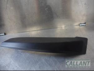 Gebruikte Carrosserielijst Landrover Range Rover Velar (LY) 3.0 D300 AWD Prijs € 24,20 Inclusief btw aangeboden door Garage Callant