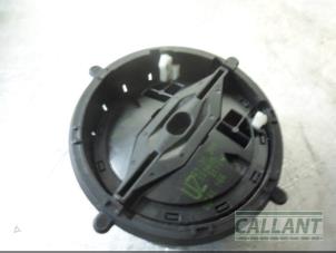 Gebruikte Spiegel motor rechts Jaguar XF (CC9) 2.7 D V6 24V Prijs € 30,25 Inclusief btw aangeboden door Garage Callant