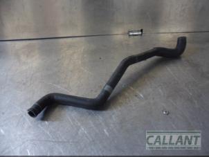 Gebruikte Waterslang aansluiting Alfa Romeo Giulietta (940) 1.6 JTDm 16V Prijs € 18,15 Inclusief btw aangeboden door Garage Callant