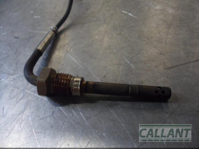 Uitlaat temperatuursensor van een Alfa Romeo Giulietta (940) 1.6 JTDm 16V 2015