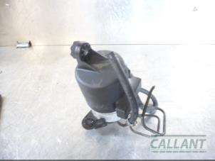 Gebruikte ABS Pomp Landrover Range Rover III (LM) 4.4 V8 32V Prijs € 151,25 Inclusief btw aangeboden door Garage Callant