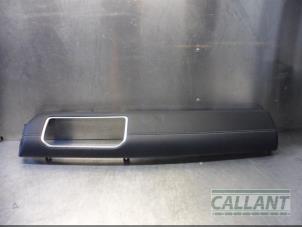 Gebruikte Dashboard deel Landrover Range Rover Evoque (LVJ/LVS) 2.2 TD4 16V Prijs € 90,75 Inclusief btw aangeboden door Garage Callant