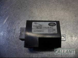 Gebruikte Antenne (diversen) Landrover Range Rover Evoque (LVJ/LVS) 2.2 TD4 16V Prijs € 30,25 Inclusief btw aangeboden door Garage Callant