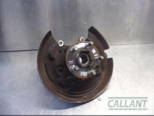 Gebruikte Fusee links-achter Landrover Range Rover Evoque (LVJ/LVS) 2.2 TD4 16V Prijs € 121,00 Inclusief btw aangeboden door Garage Callant