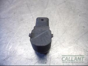 Gebruikte PDC Sensor Landrover Range Rover Evoque (LVJ/LVS) 2.2 TD4 16V Prijs € 24,20 Inclusief btw aangeboden door Garage Callant