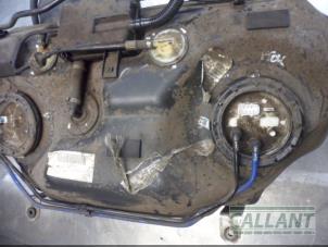 Gebruikte Tank element Pomp Landrover Range Rover III (LM) 4.4 V8 32V Prijs € 151,25 Inclusief btw aangeboden door Garage Callant