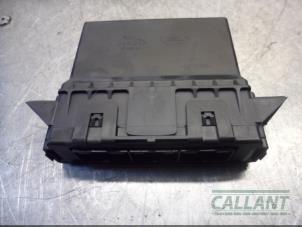 Gebruikte Module climatronic Landrover Range Rover IV (LG) 3.0 TDV6 24V Prijs € 151,25 Inclusief btw aangeboden door Garage Callant