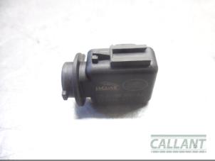 Gebruikte Temperatuursensor binnen Landrover Range Rover IV (LG) 3.0 TDV6 24V Prijs € 18,15 Inclusief btw aangeboden door Garage Callant