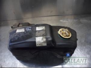 Gebruikte Brandstoftank Landrover Range Rover Sport (LW) 3.0 TDV6 Prijs € 242,00 Inclusief btw aangeboden door Garage Callant