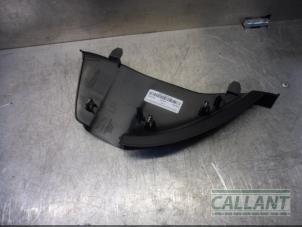 Gebruikte Dashboard deel Jaguar XE 2.0 D E-Performance 16V Prijs € 30,25 Inclusief btw aangeboden door Garage Callant