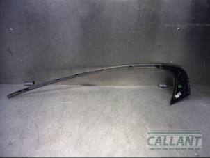 Gebruikte Deurlijst Jaguar XE 2.0 D E-Performance 16V Prijs € 90,75 Inclusief btw aangeboden door Garage Callant