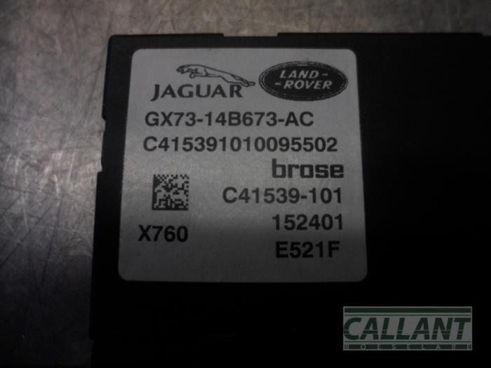 Module achterklep motor van een Jaguar XE 2.0 D E-Performance 16V 2016
