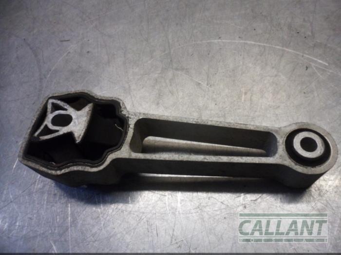 Gebruikte Motorsteun Volvo V60 I (FW/GW) 2.0 D2 16V Prijs € 24,20 Inclusief btw aangeboden door Garage Callant