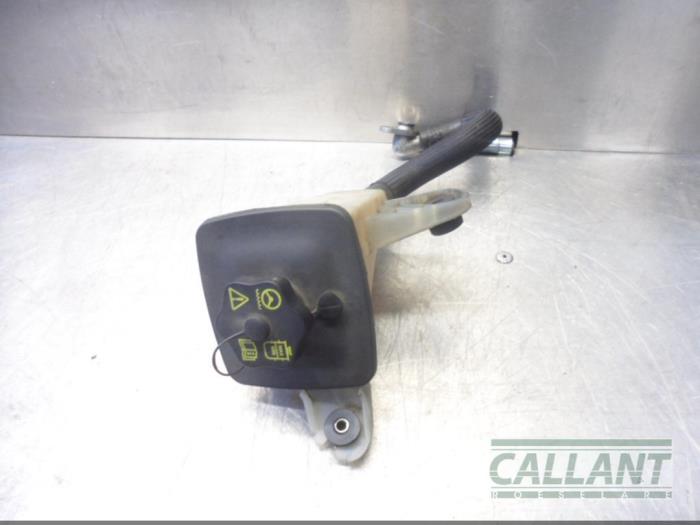 Gebruikte Servo Oliereservoir Jaguar S-type (X200) 2.7 TD 24V Euro IV Prijs € 30,25 Inclusief btw aangeboden door Garage Callant