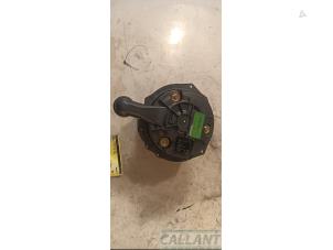 Gebruikte Chaufage Ventilatiemotor Jaguar S-type (X200) 2.7 TD 24V Euro IV Prijs € 60,50 Inclusief btw aangeboden door Garage Callant