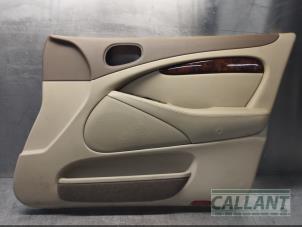 Gebruikte Portierbekleding 4Deurs rechts-voor Jaguar S-type (X200) 2.7 TD 24V Euro IV Prijs € 90,75 Inclusief btw aangeboden door Garage Callant